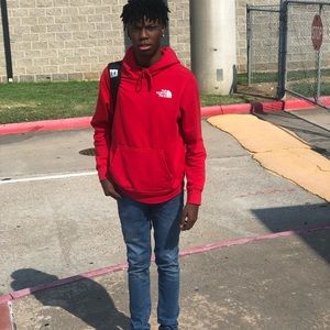 Meet your Posher, Ashton